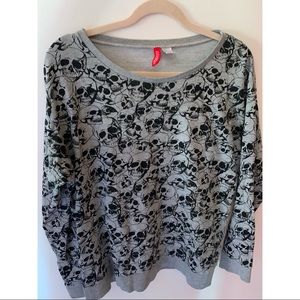 H&M Skull Pullover